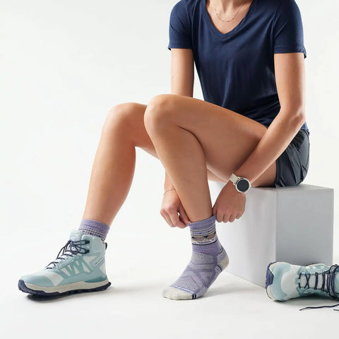 Smartwool Women's Hike Light Cushion Zig Zag Valley Mid Crew Socks