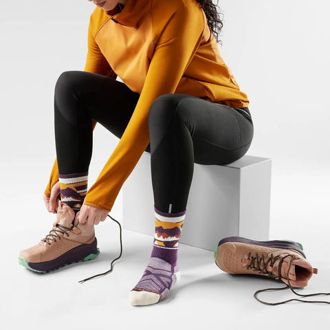 Smartwool Women's Hike Light Cushion Mountain Moon Crew Socks