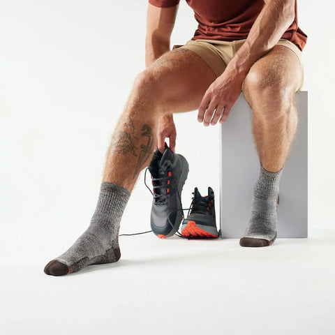 Smartwool Men's Hike Light Cushion Mid Crew Socks