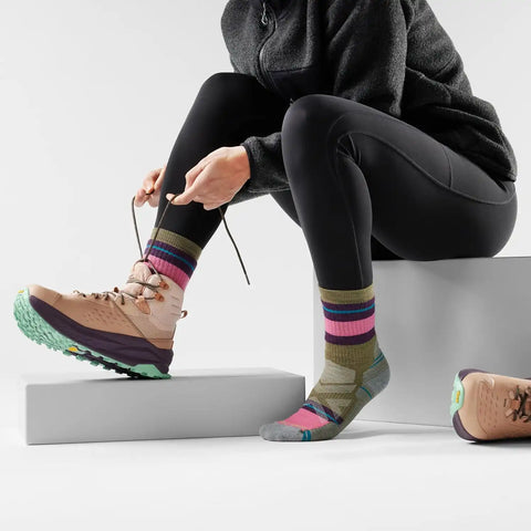 Smartwool Women's Hike Full Cushion Saturnsphere Crew Socks