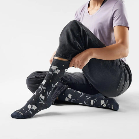 Smartwool womens Everyday Garden Gala Crew Socks