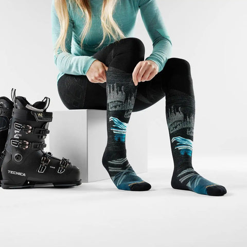 Smartwool Women's Ski Full Cushion Alpine Auroras Over the Calf Socks