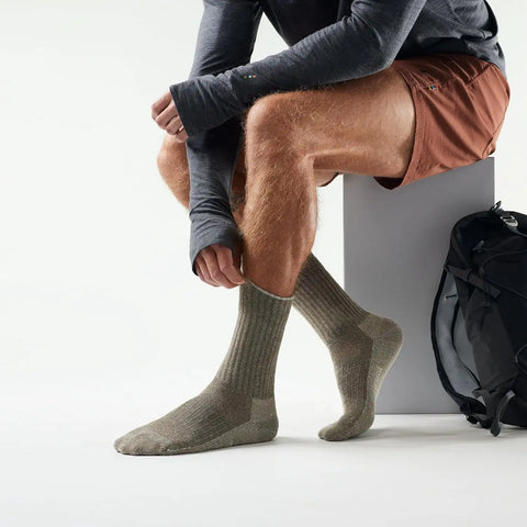 Smartwool Unisex Hike Classic Edition Light Cushion Second Cut Crew Socks